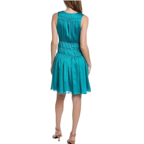 Trina Turk Teal Islander V-Neck Smocked Waist Georgette Dress Size 4 - Picture 2 of 2
